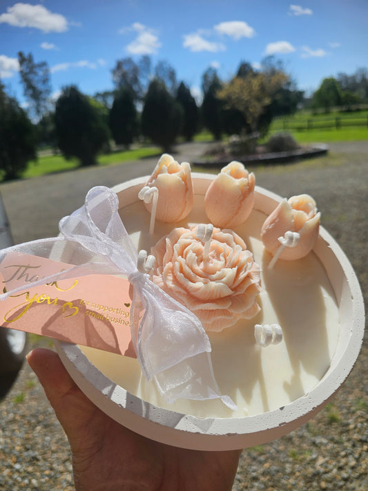 PINK  Limited Edition  Coconut Soy Wax 5 Natural Wicks